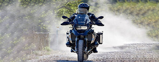 Extension pare-brise moto : quels sont les avantages et les inconvénients - LE PRATIQUE DU MOTARD