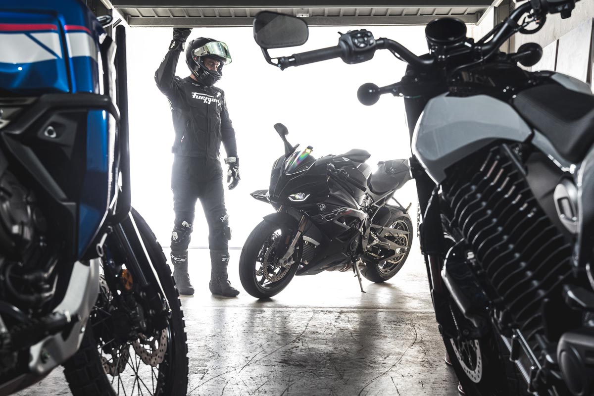 Blouson Moto Furygan RAPTOR EVO 3 — Protection CE Niveau AAA Noir - Blanc - Blanc - LE PRATIQUE DU MOTARD
