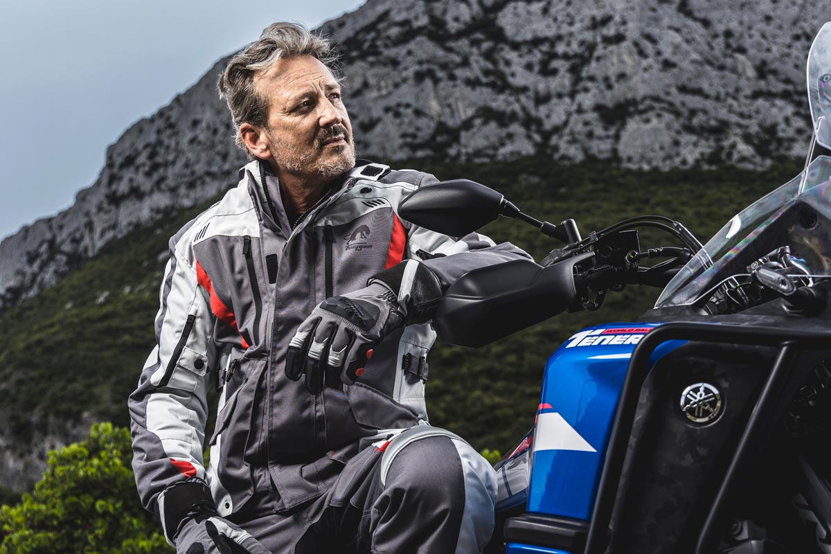Blouson Moto Furygan APALACHES EVO — Protection CE Niveau AA Gris - Pearl - Rouge - LE PRATIQUE DU MOTARD