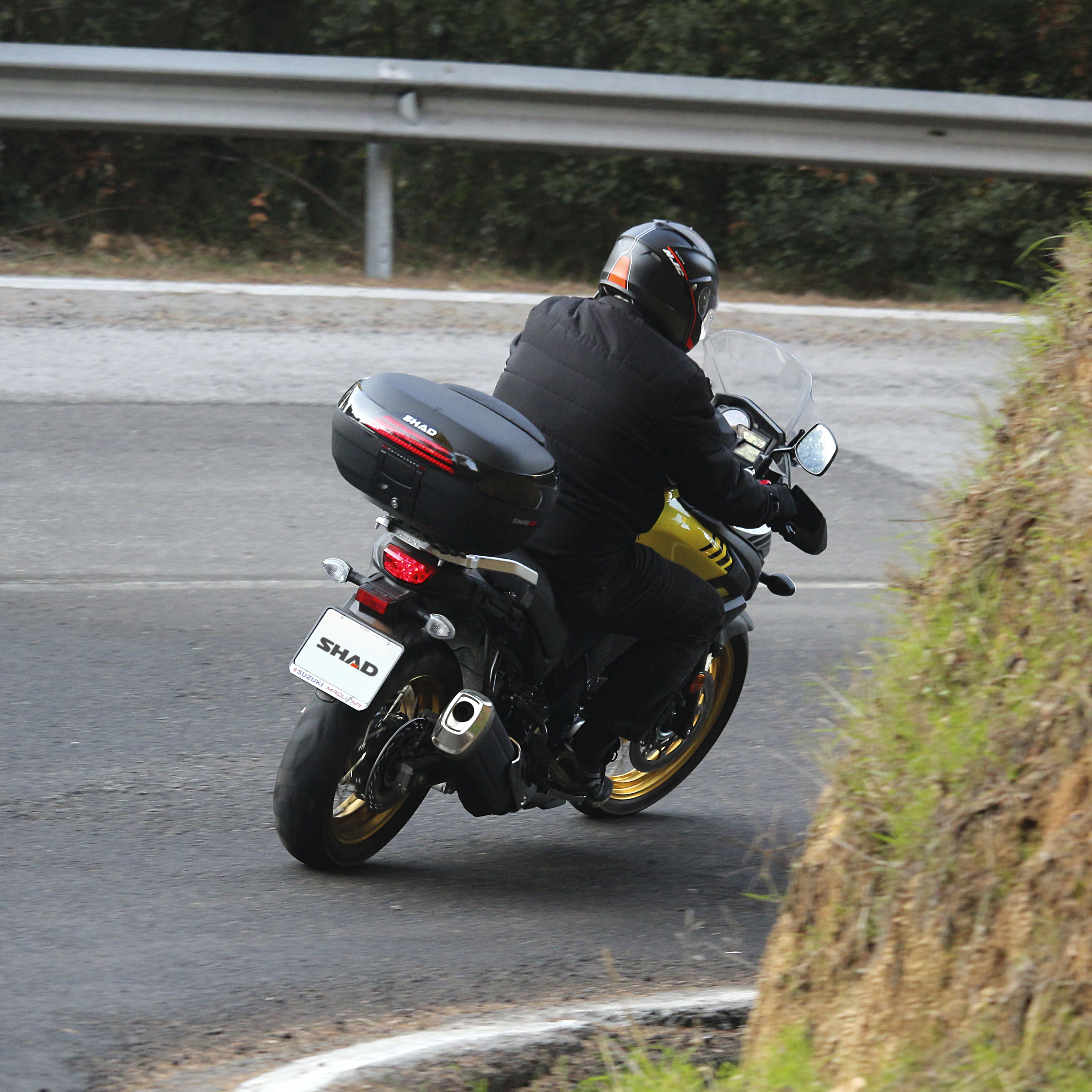 Top Case SHAD SH46 — Top Case Moto 46L Grand Tourisme - LE PRATIQUE DU MOTARD