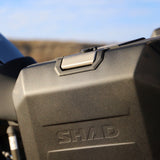 Valise Latérale Gauche SHAD TR36L Terra Black — Sacoche 36L Alu Noir Mat - LE PRATIQUE DU MOTARD