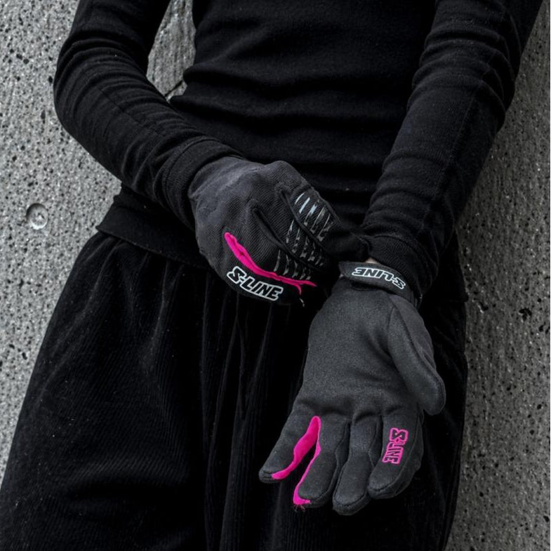 Gants Moto Femme Rose S-Line BURN — vue portée guidon