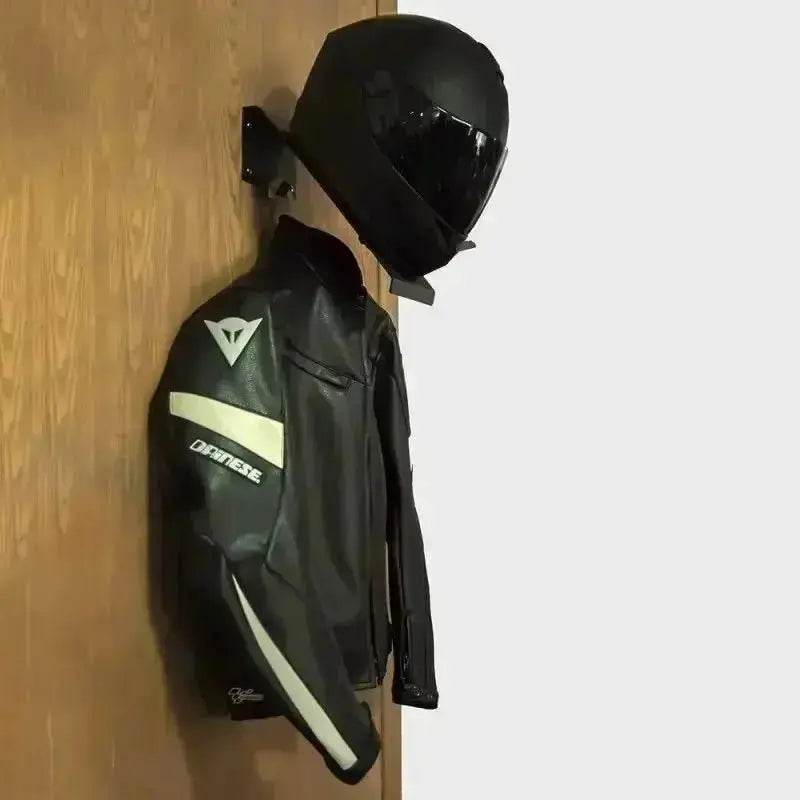 Porte-casque pour moto - Le Pratique du Motard
