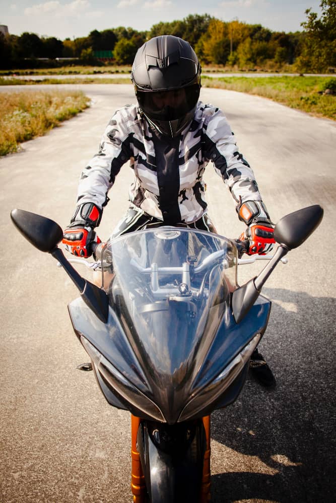 LE PRATIQUE DU MOTARD