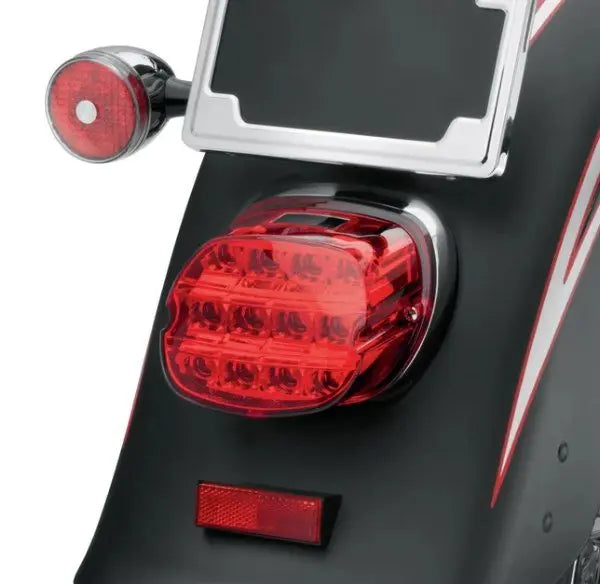 Feux arrière Led pour Harley Road Glide - Rouge Le Pratique du Motard
