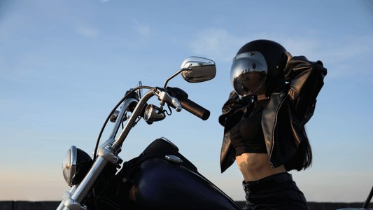 Casques Jet pour moto 🏍️ Découvrez les meilleurs modèles ici - LE PRATIQUE DU MOTARD