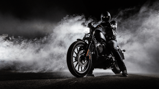 Meilleurs vêtements de pluie moto : le guide complet pour rester sec sous la flotte - LE PRATIQUE DU MOTARD
