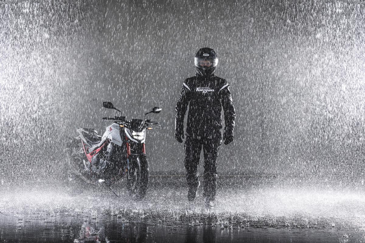 Blouson Moto Furygan SHARD — Protection CE Niveau AA Noir - Blanc - LE PRATIQUE DU MOTARD