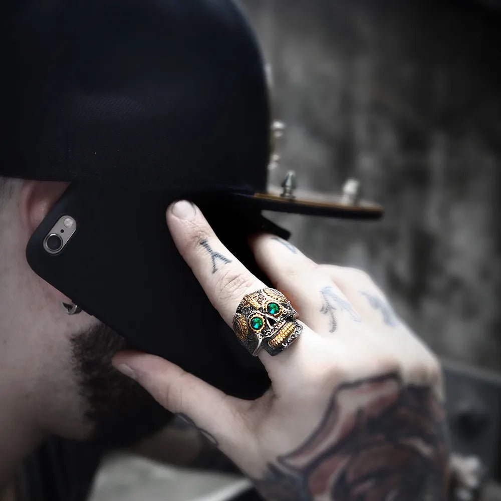 Bague Crâne mexicain Titan – L'emblème brut des hommes de caractère - LE PRATIQUE DU MOTARD