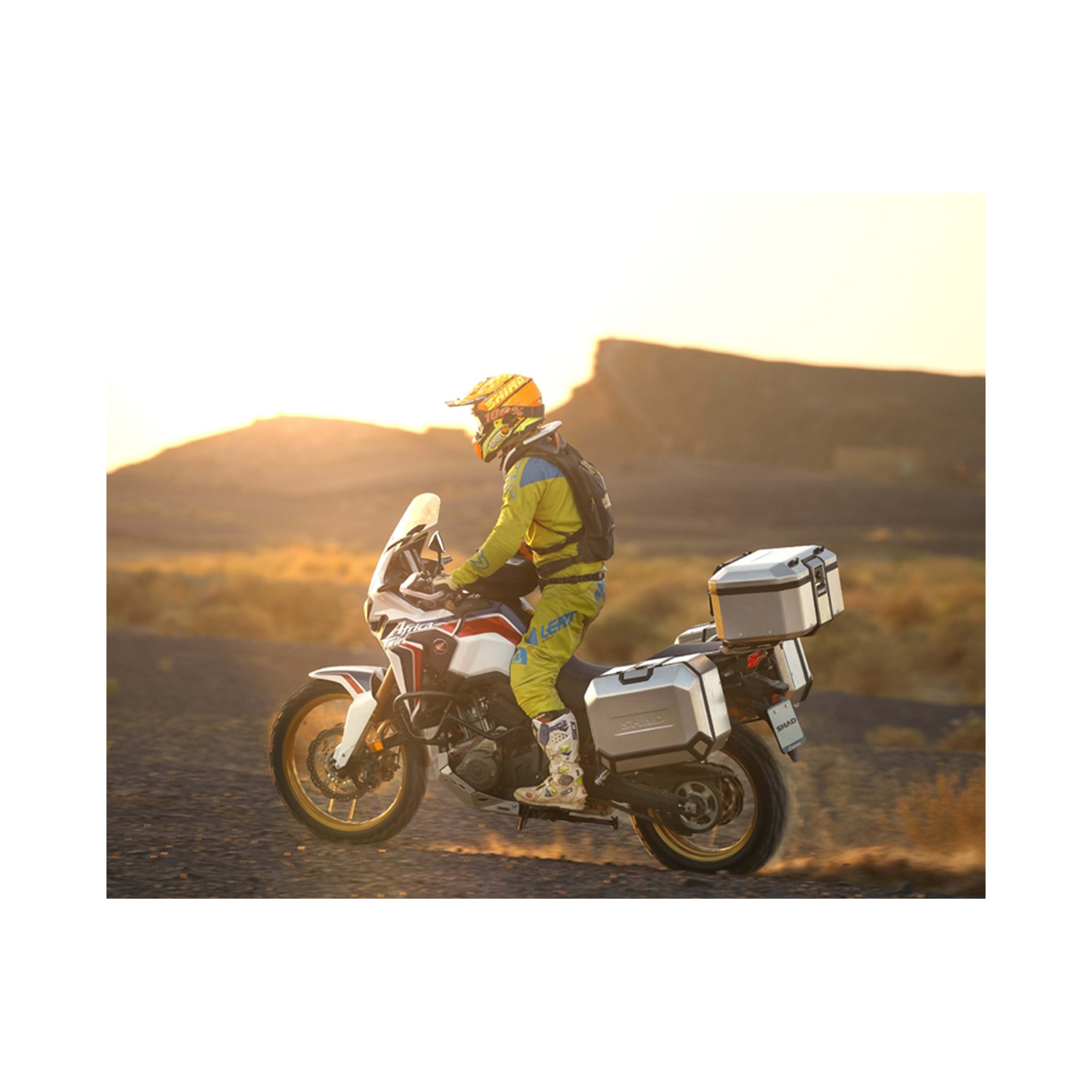 Valise Latérale Gauche SHAD TR36L Terra — Sacoche Moto 36L Alu Adventure - LE PRATIQUE DU MOTARD