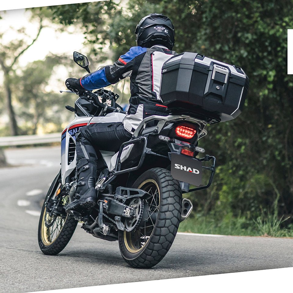 Top Case SHAD TR46 Terra — Top Case Adventure Aluminium 46L - LE PRATIQUE DU MOTARD