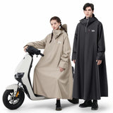 BASTION™ – Poncho Pluie Intégral & Haute Protection 10.000mm (Moto/Scooter) - LE PRATIQUE DU MOTARD