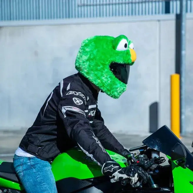 Couvre Casque Moto Frog Vert : Protection et Style – LE PRATIQUE