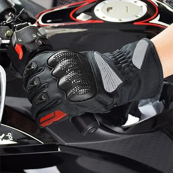 Les 5 meilleurs gants de moto pour l'hiver. Comparaison et