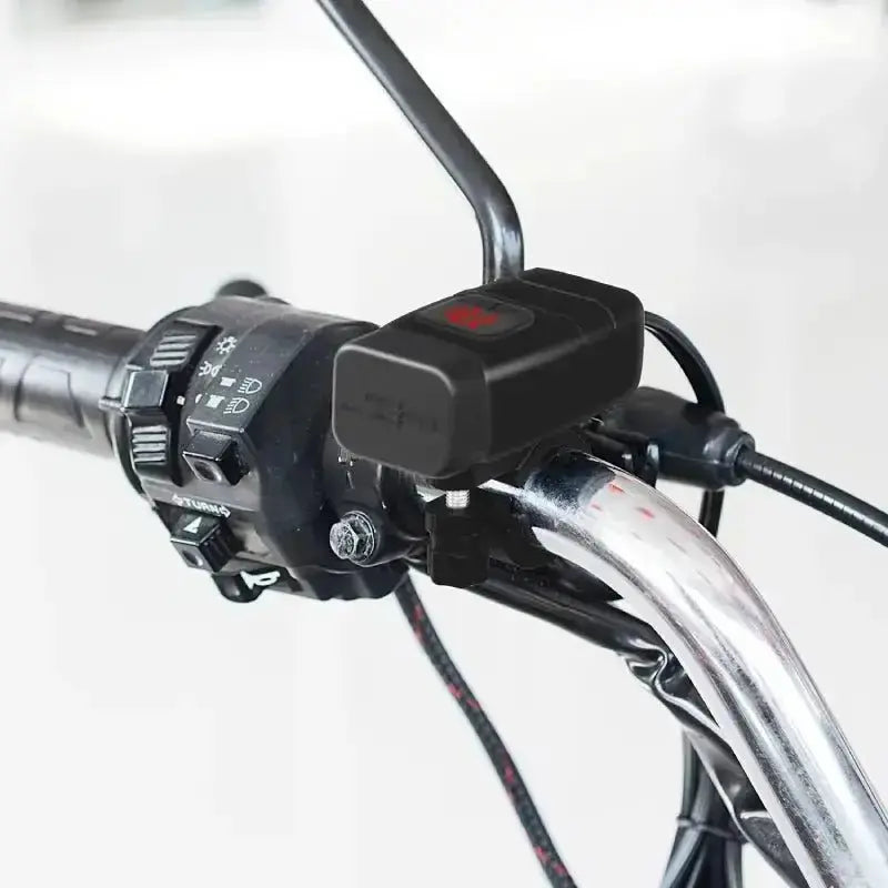 Prise USB moto Voltmètre = Un indispensable a celui qui possèdent une moto.  – LE PRATIQUE DU MOTARD